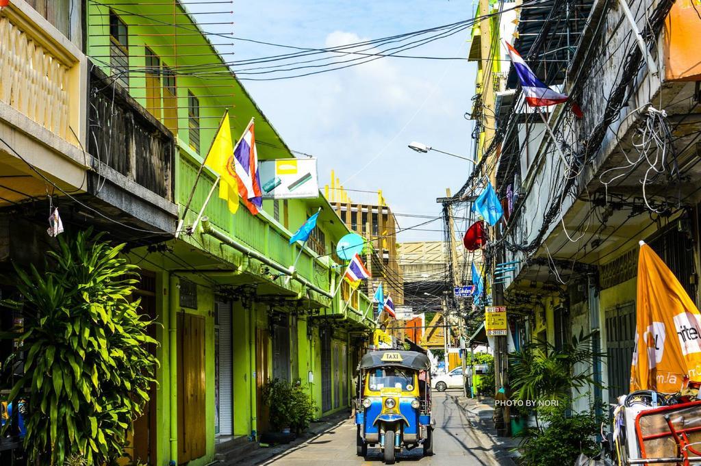 The Backpack Hostel Bangkok Exterior foto