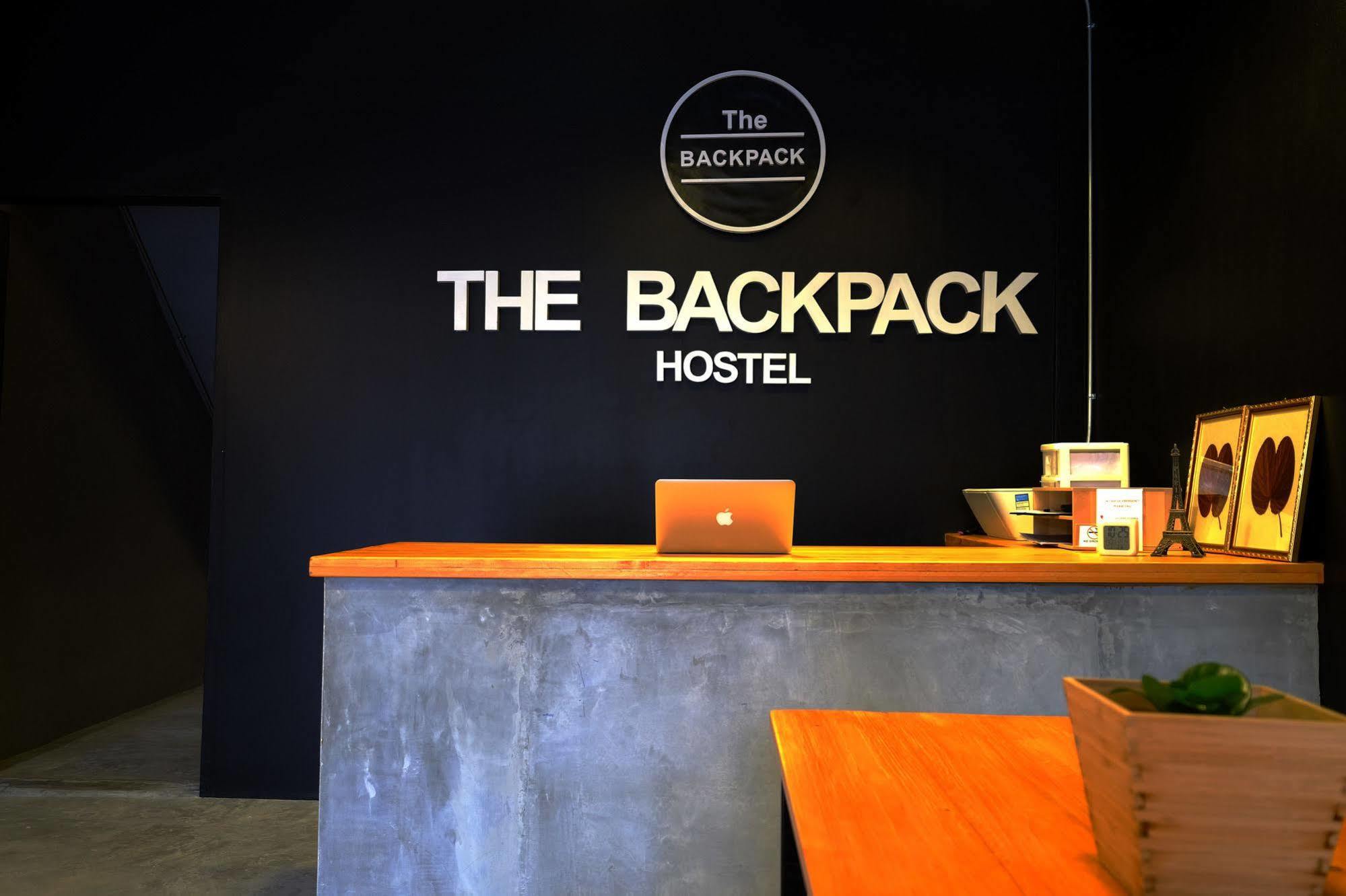 The Backpack Hostel Bangkok Exterior foto